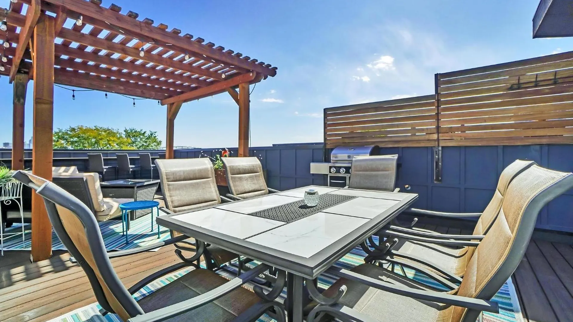 Chic Townhouse Steps From Empower Field! Apartment Denver 0*,